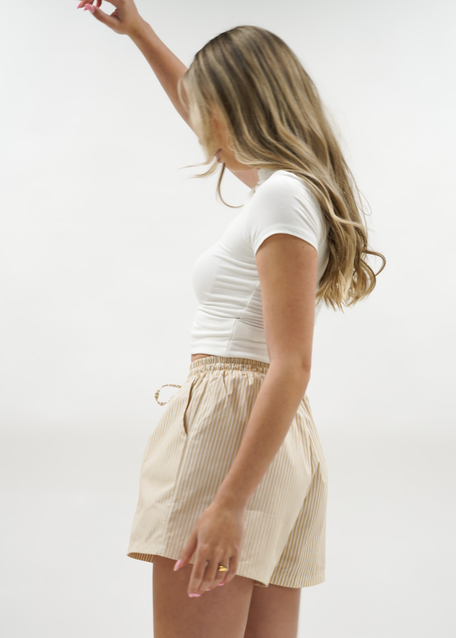 Cotton shorts striped beige/white