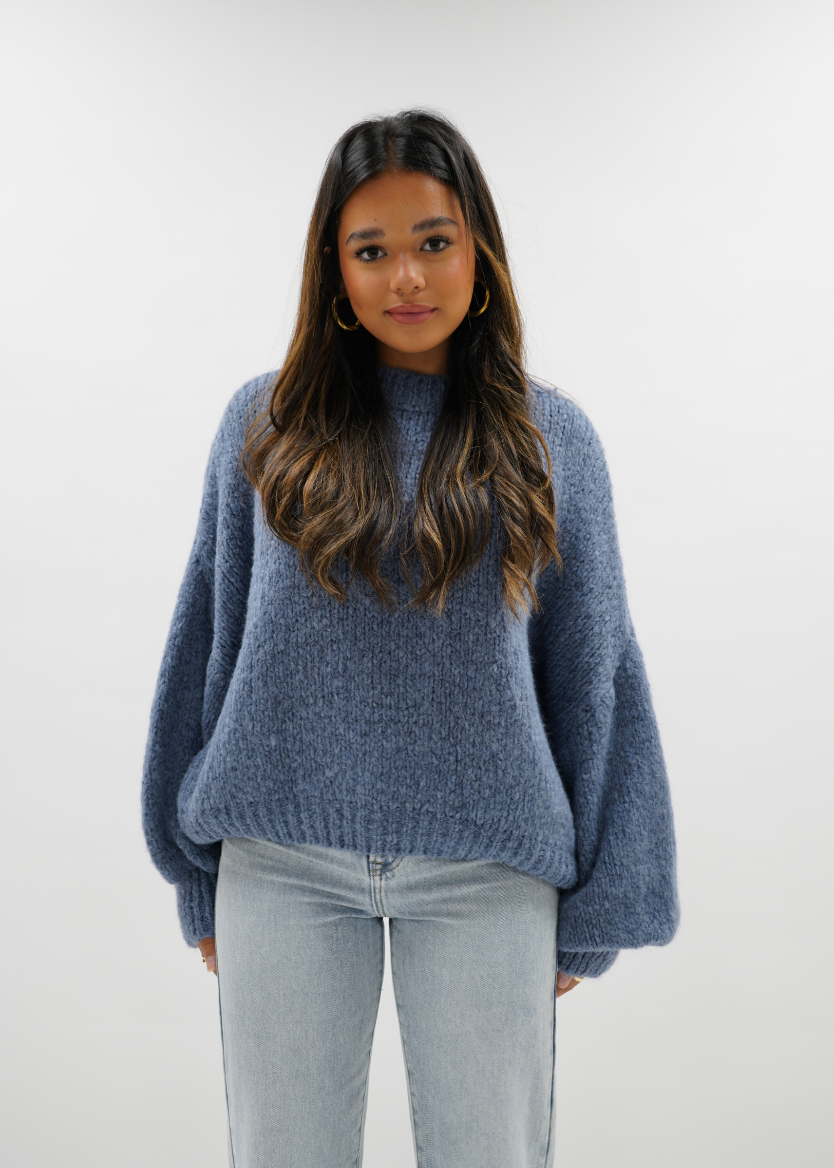 Knitted sweater dark blue